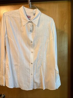 Roper Button-Down Shirt with Floral Embroidery; Size 1X
